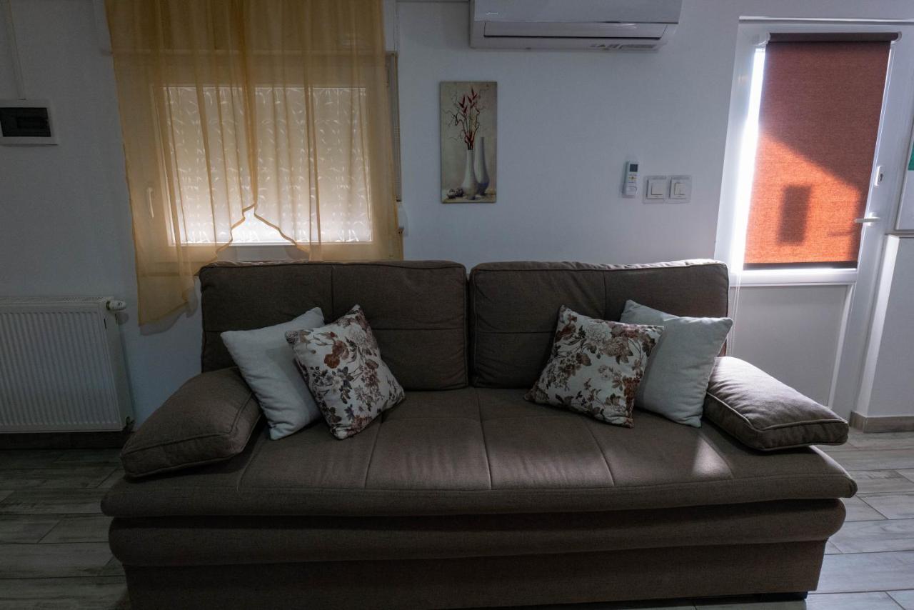 Studio Apartmani "Stimac" Garesnica ภายนอก รูปภาพ
