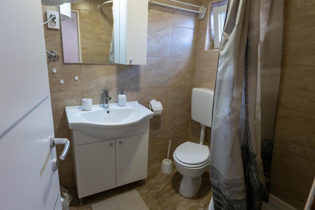 Studio Apartmani "Stimac" Garesnica ภายนอก รูปภาพ